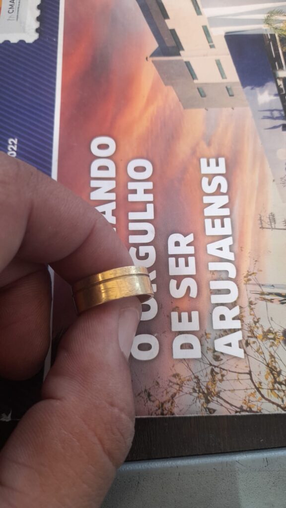 Vendo barra de ouro na República 1